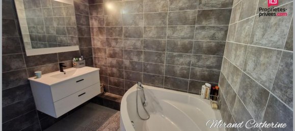 Apartamento de 3 dormitorios en Troyes, France No. 42371 5