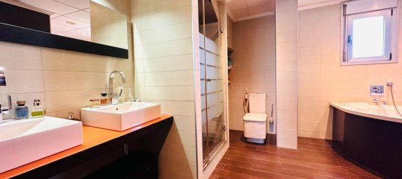 3 bedrooms Apartment in Torrevieja, Spain No. 12233 8