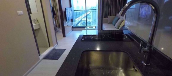 Condominio de 2 dormitorios en Ratchathewi, Thailand No. 10259 7