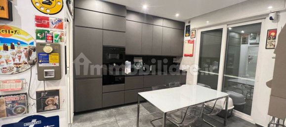 1 bedroom Apartment in Bari, Italy No. 205854 9