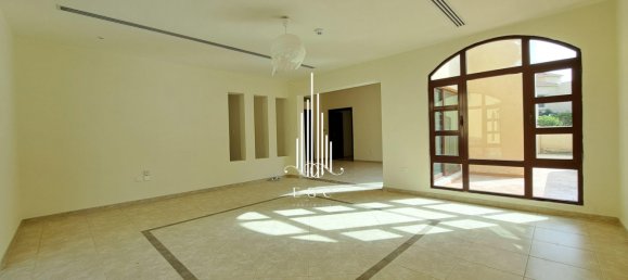 3 Schlafzimmer Villa in Sas Al Nakheel, UAE, Nr. 25784 2