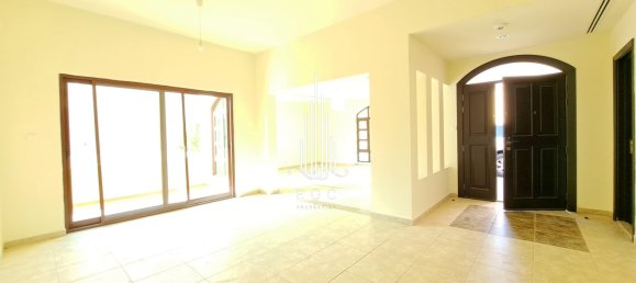 3 Schlafzimmer Villa in Sas Al Nakheel, UAE, Nr. 25784 3