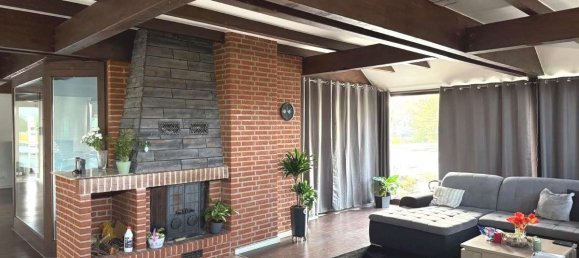 1100m² Building in Cuxhaven, Germany No. 365039 4