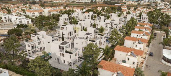 3 bedrooms Villa in Pernera, Cyprus No. 3707 2