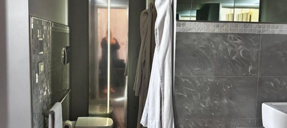 7 rooms Apartment in Jesi, Italy No. 154300 16