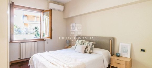 7 bedrooms Villa in Como, Italy No. 158983 31