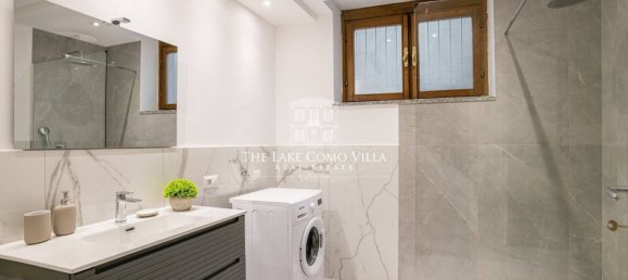 7 bedrooms Villa in Como, Italy No. 158983 17