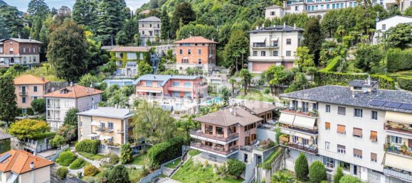 7 bedrooms Villa in Como, Italy No. 158983 48