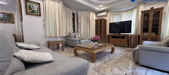 4 bedrooms Cafe / restaurant in Pattaya, Thailand No. 12844 2