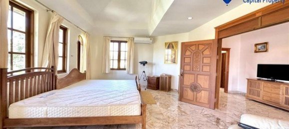 4 bedrooms Cafe / restaurant in Pattaya, Thailand No. 12844 5