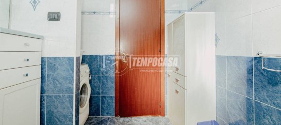 Apartamento de 1 dormitorio en Vigevano, Italy No. 307440 25