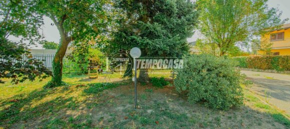 Apartamento de 1 dormitorio en Vigevano, Italy No. 307440 4