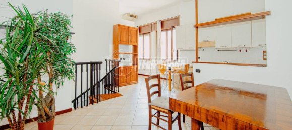Apartamento de 1 dormitorio en Vigevano, Italy No. 307440 8