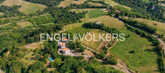 9 chambres Villa à Pianoro, Italy No. 358880 4