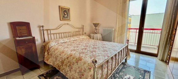 3 Schlafzimmer Wohnung in Matera, Italy, Nr. 26511 14