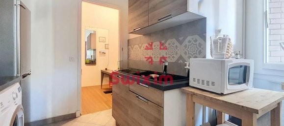 2 bedrooms Apartment in Paris, France No. 161896 4