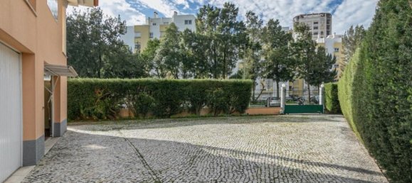 4 bedrooms House in Sintra, Portugal No. 96223 12