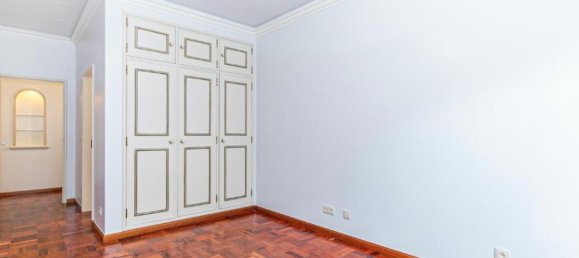 4 bedrooms House in Sintra, Portugal No. 96223 38