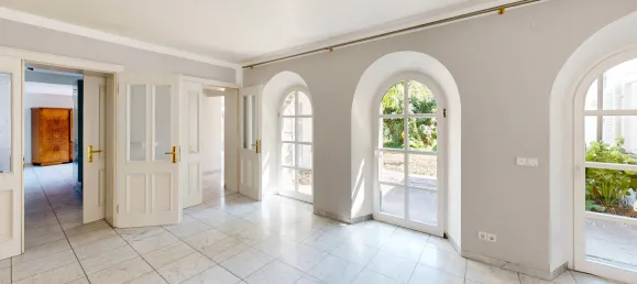 13 rooms Villa in Bad Windsheim, Germany No. 272189 8