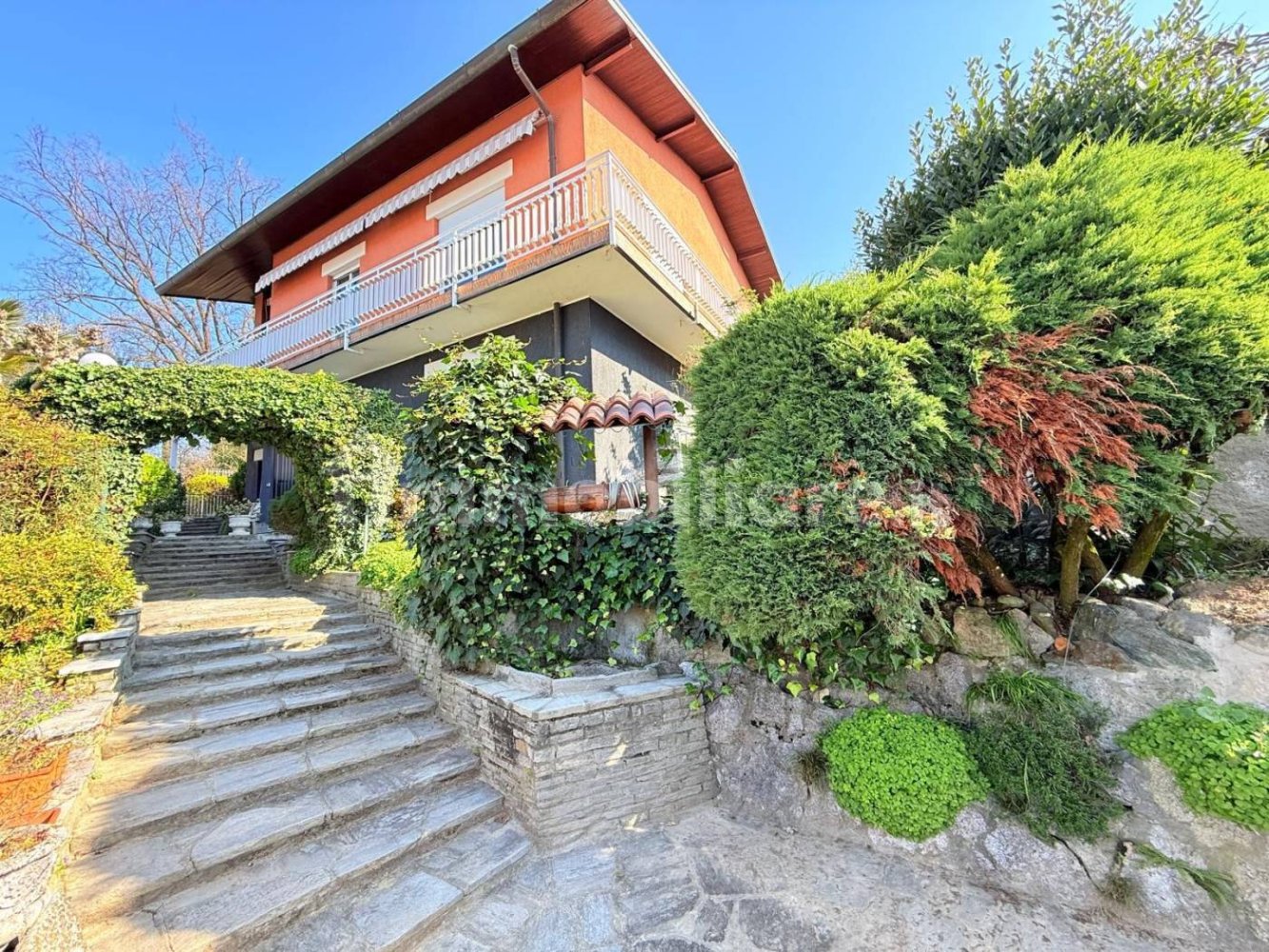 Вилла с 4 спальнями в Капьяго Интимьяно, Италия № 170016