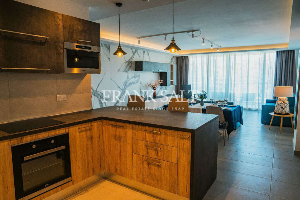 2 bedrooms Apartment in Saint Julian's, Malta No. 7285