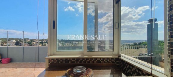 2 chambres Penthouse à Naxxar, Malta No. 7768 6