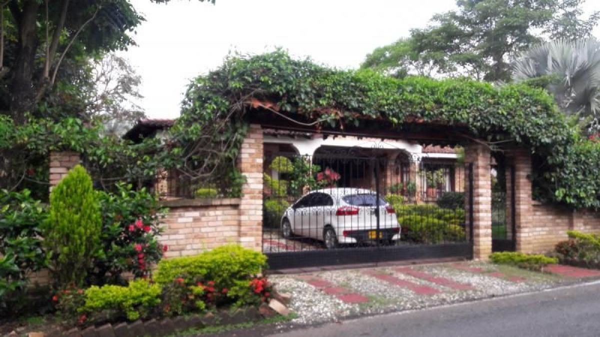 6 bedrooms House in Valle del Cauca, Colombia No. 6812