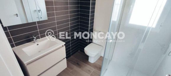 Apartamento de 2 dormitorios en Guardamar del Segura, Spain No. 291359 23