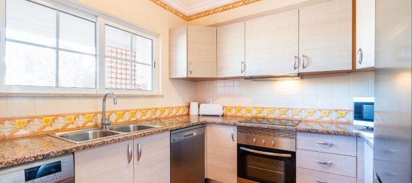 2 bedrooms House in Albufeira, Portugal No. 189970 10