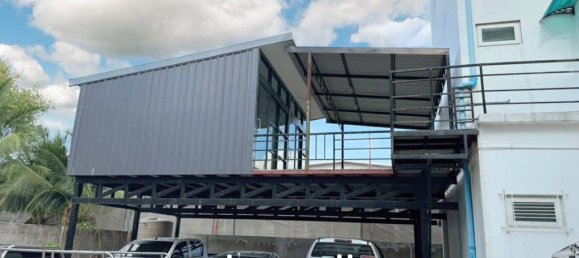 500m² Commercial property in Phan Thong, Thailand No. 13907 3