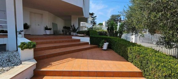 Villa de 5 divisões em Molfetta, Italy N.º 26662 31