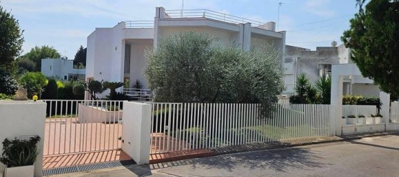 Villa de 5 divisões em Molfetta, Italy N.º 26662 19