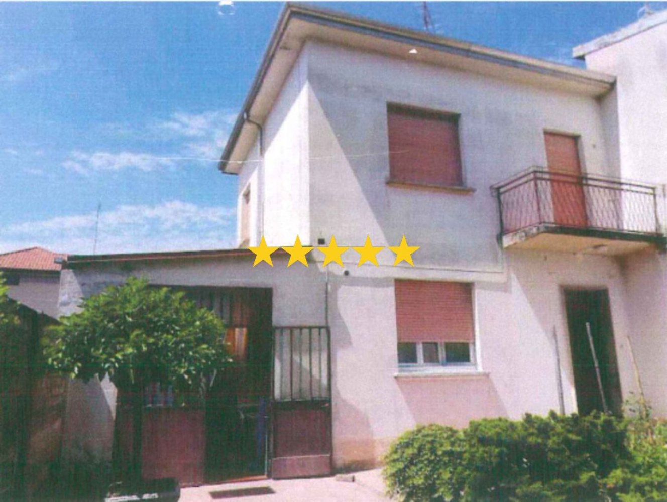 6غرفة شقة في Mozzate, Italy رقم 3943