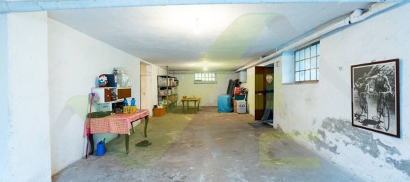 Apartamento de 4 habitaciónes en Brugherio, Italy No. 76073 5