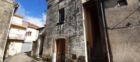 6-Zimmer Haus in Montesarchio, Italy, Nr. 118212 8