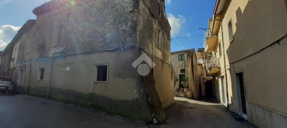 6-Zimmer Haus in Montesarchio, Italy, Nr. 118212 6