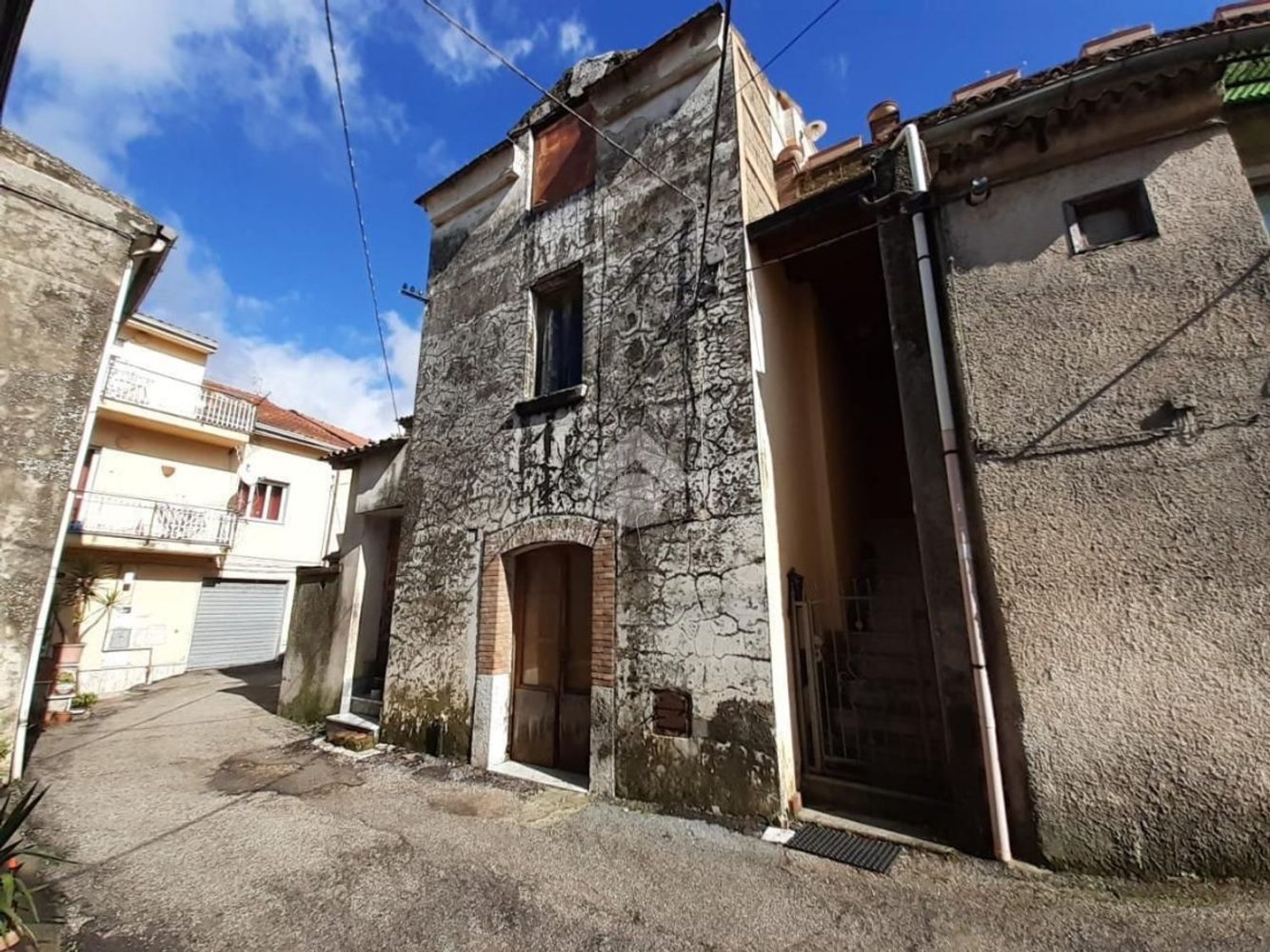 6-Zimmer Haus in Montesarchio, Italy, Nr. 118212