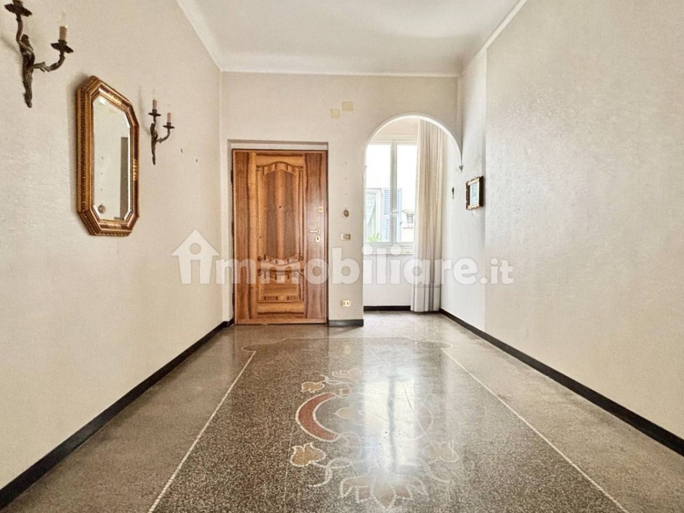 2 bedrooms Apartment in Genoa, Italy No. 401562