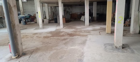  Warehouse in Madrid, Spain No. 143940 8