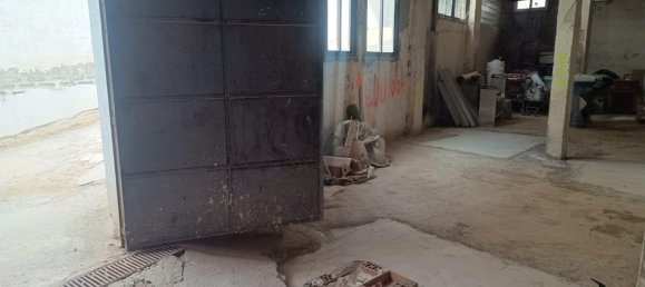  Warehouse in Madrid, Spain No. 143940 3