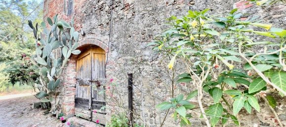 Casa de 10 divisões em Capannori, Italy N.º 120490 10