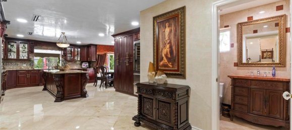 6 Schlafzimmer Villa in Miami, USA, Nr. 615180 14