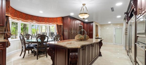 6 Schlafzimmer Villa in Miami, USA, Nr. 615180 5