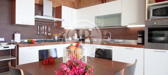 12 غرف نوم بناية في Santa Croce Camerina, Italy رقم 177215 10