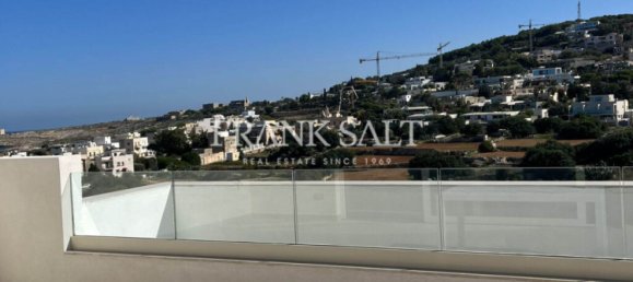 3 bedrooms Penthouse in Bahar ic-Caghaq, Malta No. 4542 10