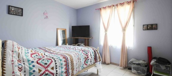 Casa de 3 dormitorios en Chatillon-Coligny, France No. 220922 10