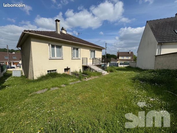 3 bedrooms House in Montfermeil, France No. 354463