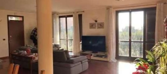 6 rooms Villa in Noviglio, Italy No. 3252 6