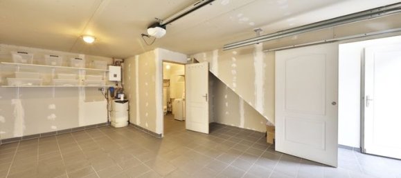 2 bedrooms House in Macon, France No. 300212 12