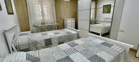 6 bedrooms Villa in Guardamar del Segura, Spain No. 8621 11